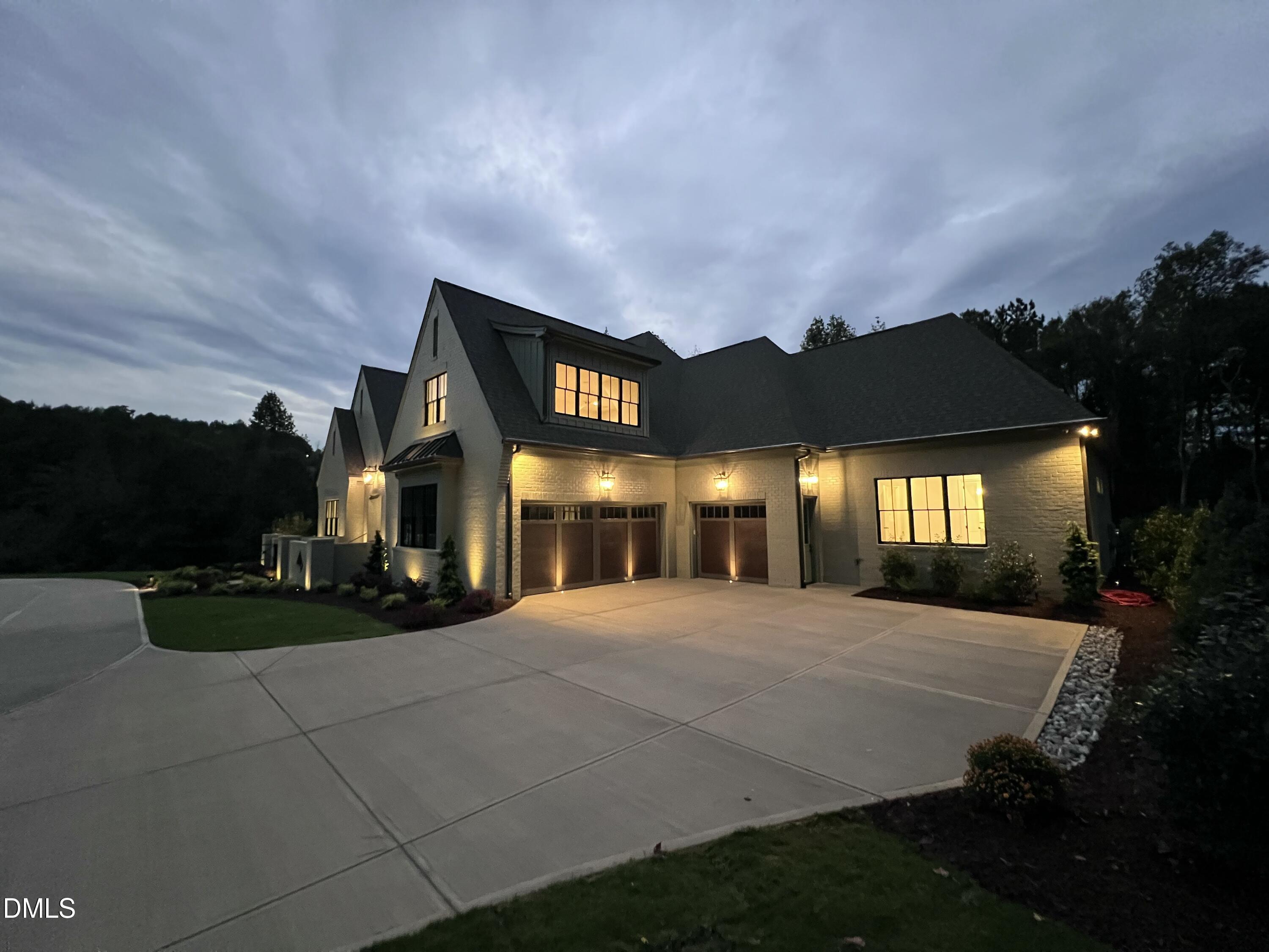 274 Westhampton Drive