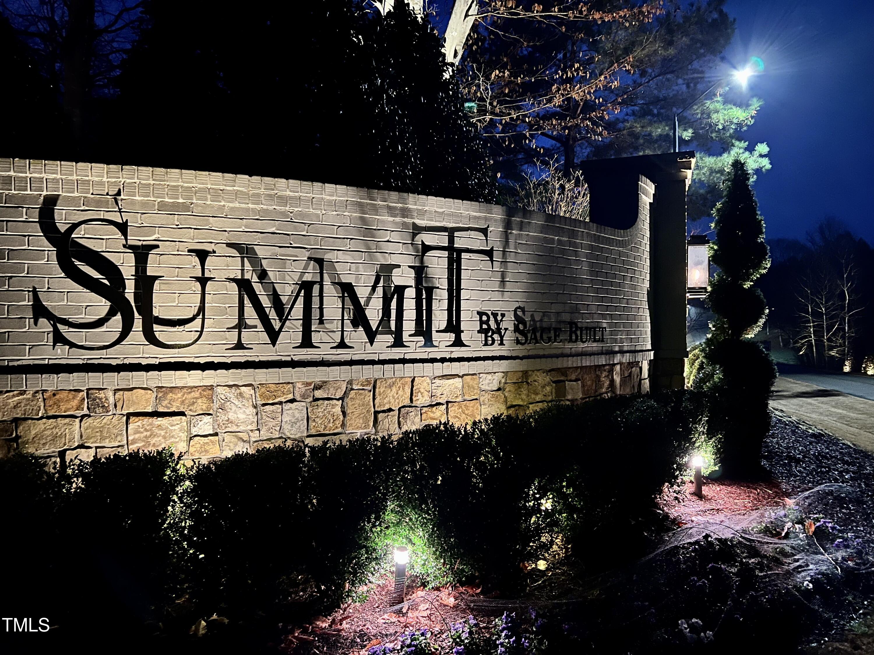 274 Westhampton Drive