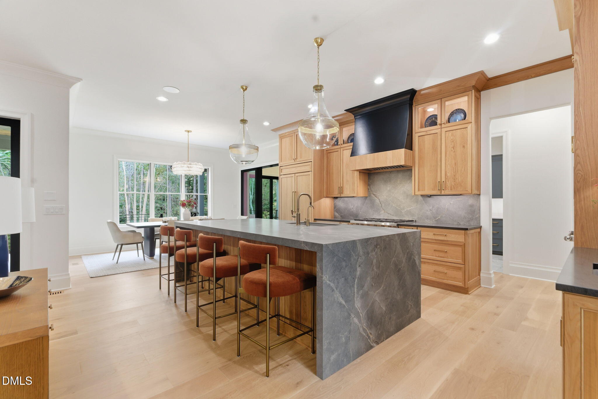 274 Westhampton Drive