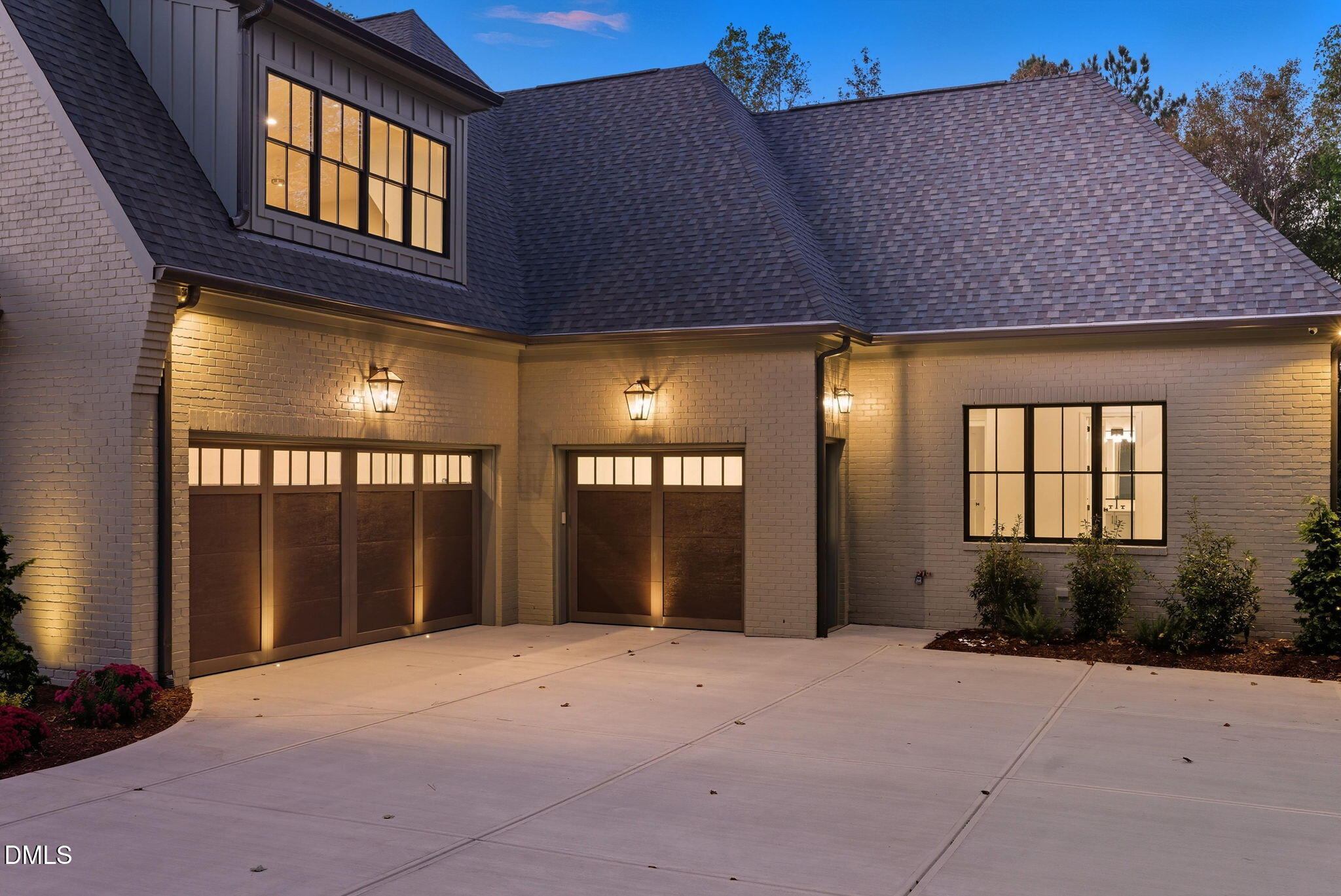 274 Westhampton Drive