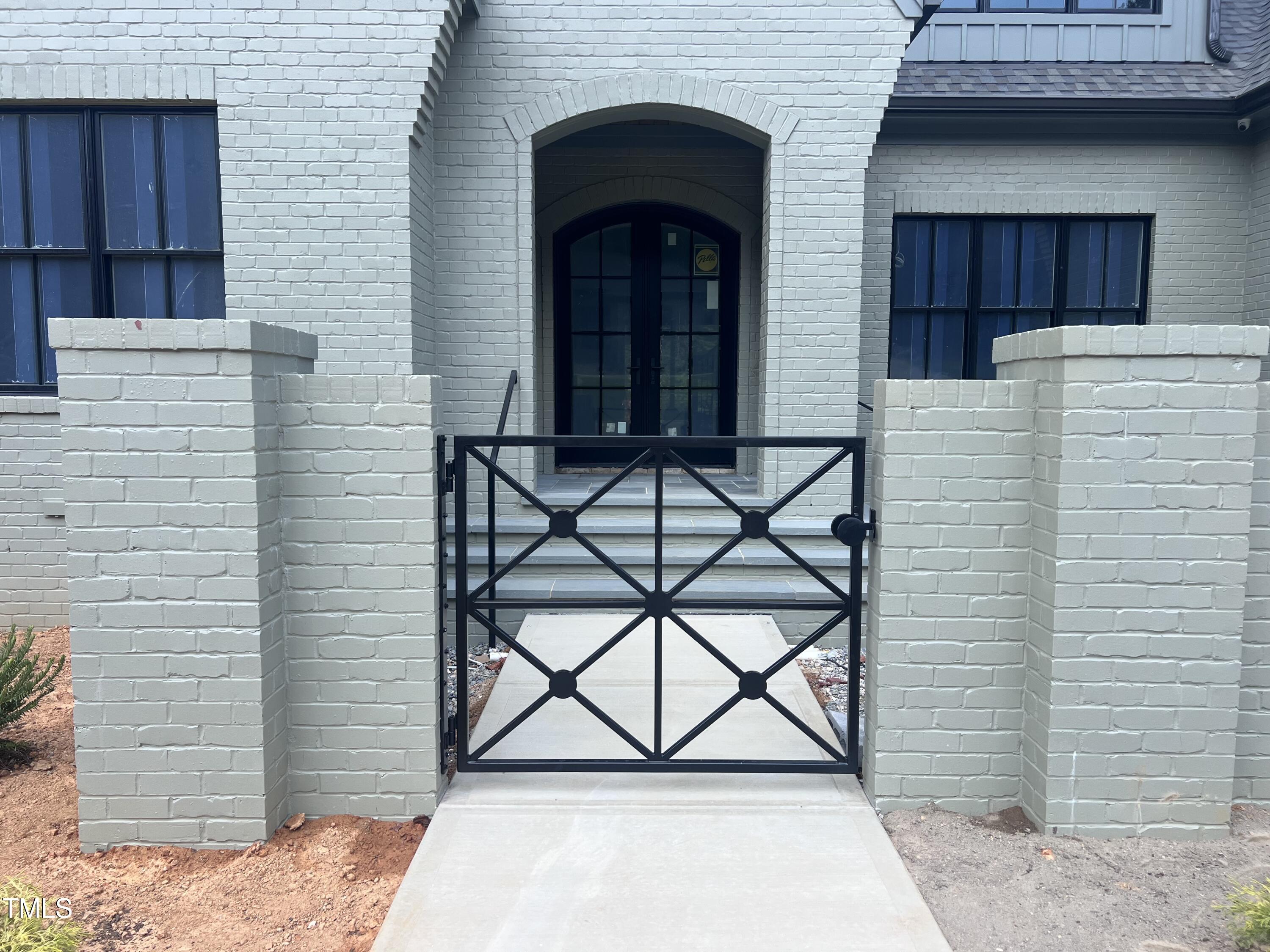 274 Westhampton Drive