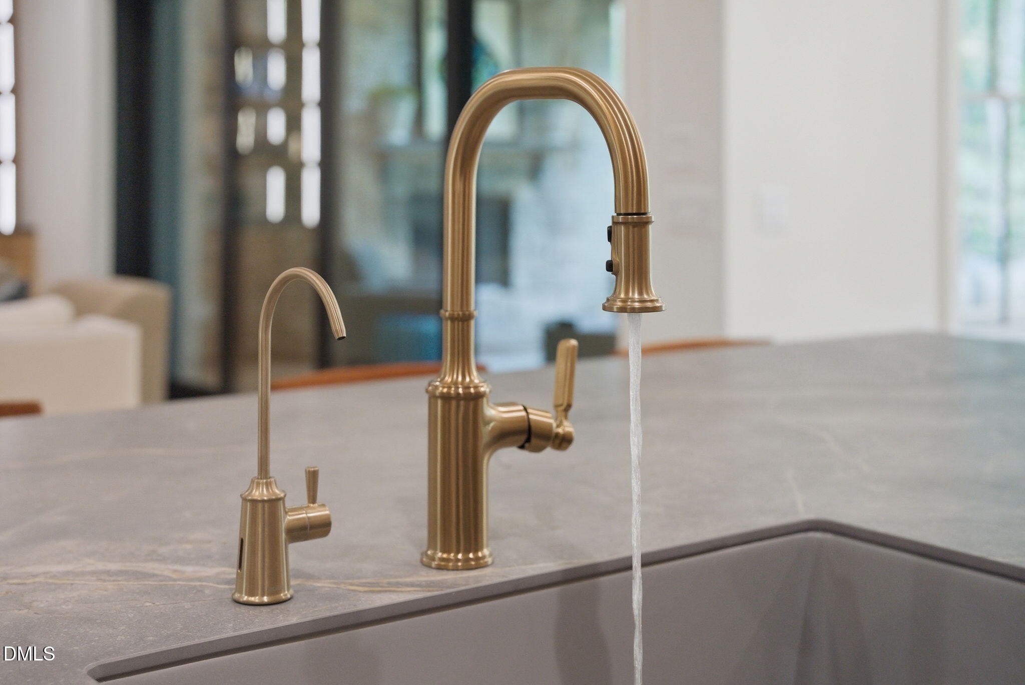 274 Westhampton Drive