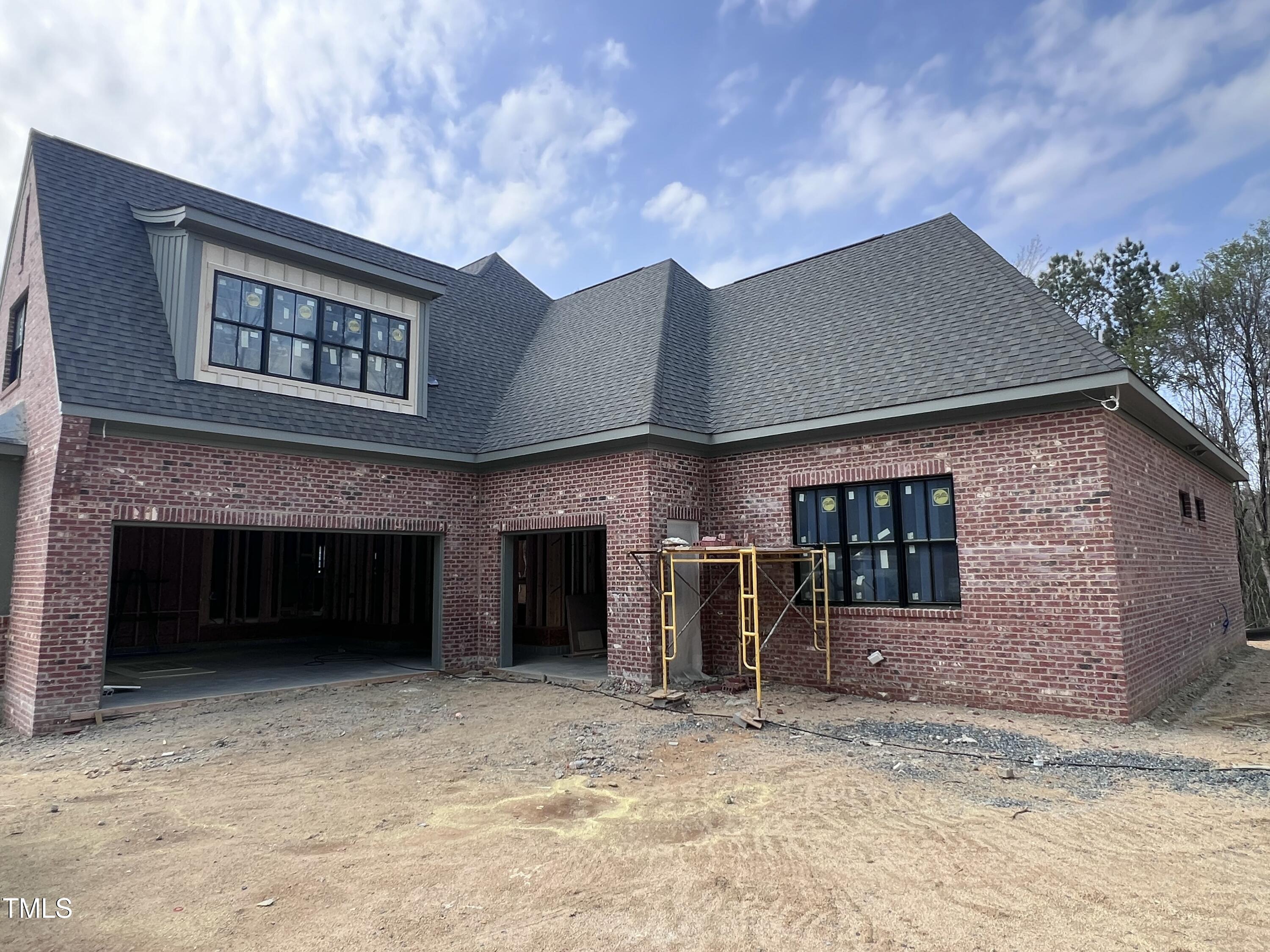 274 Westhampton Drive