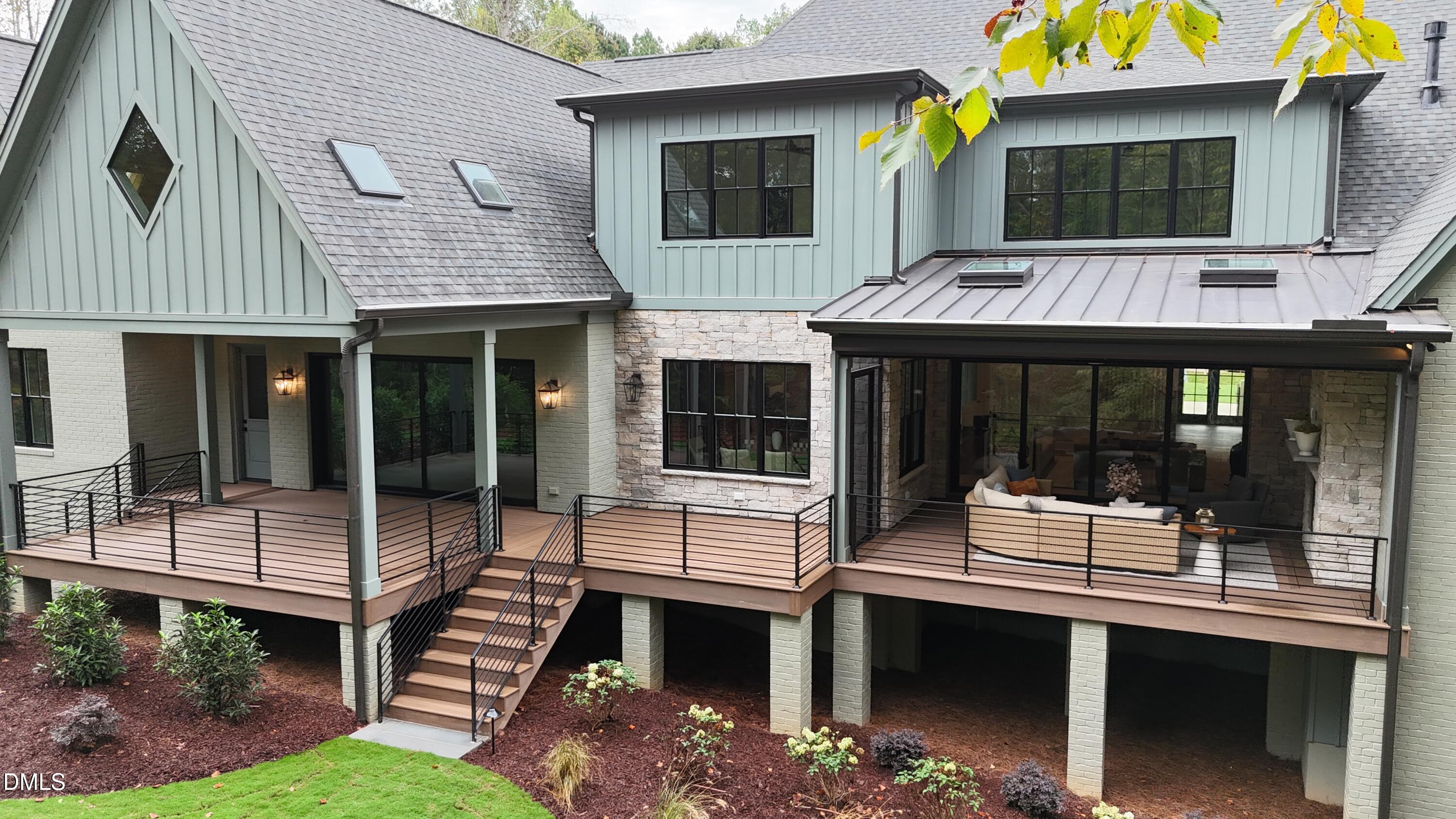 274 Westhampton Drive