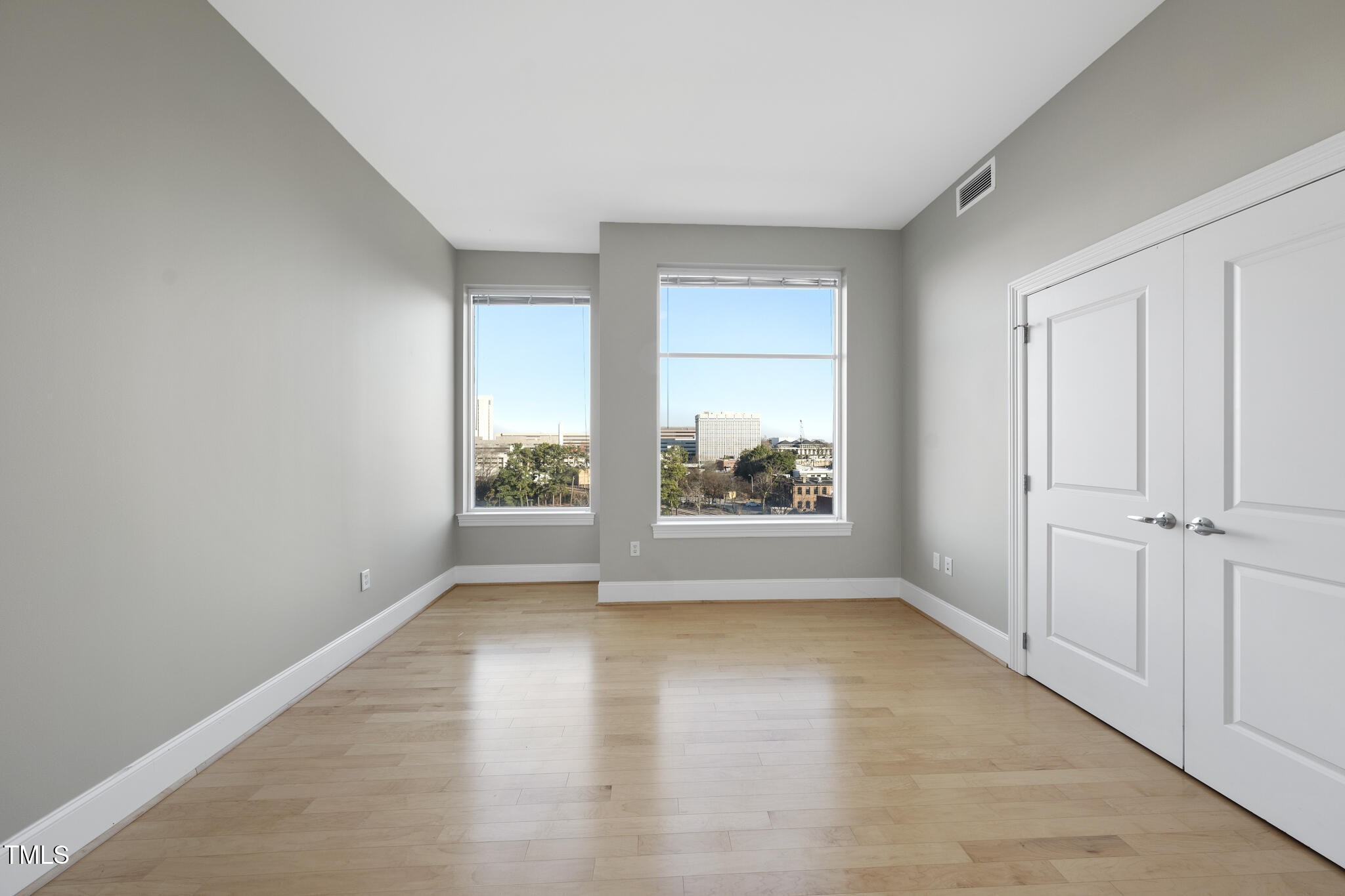 400 W North Street # 730