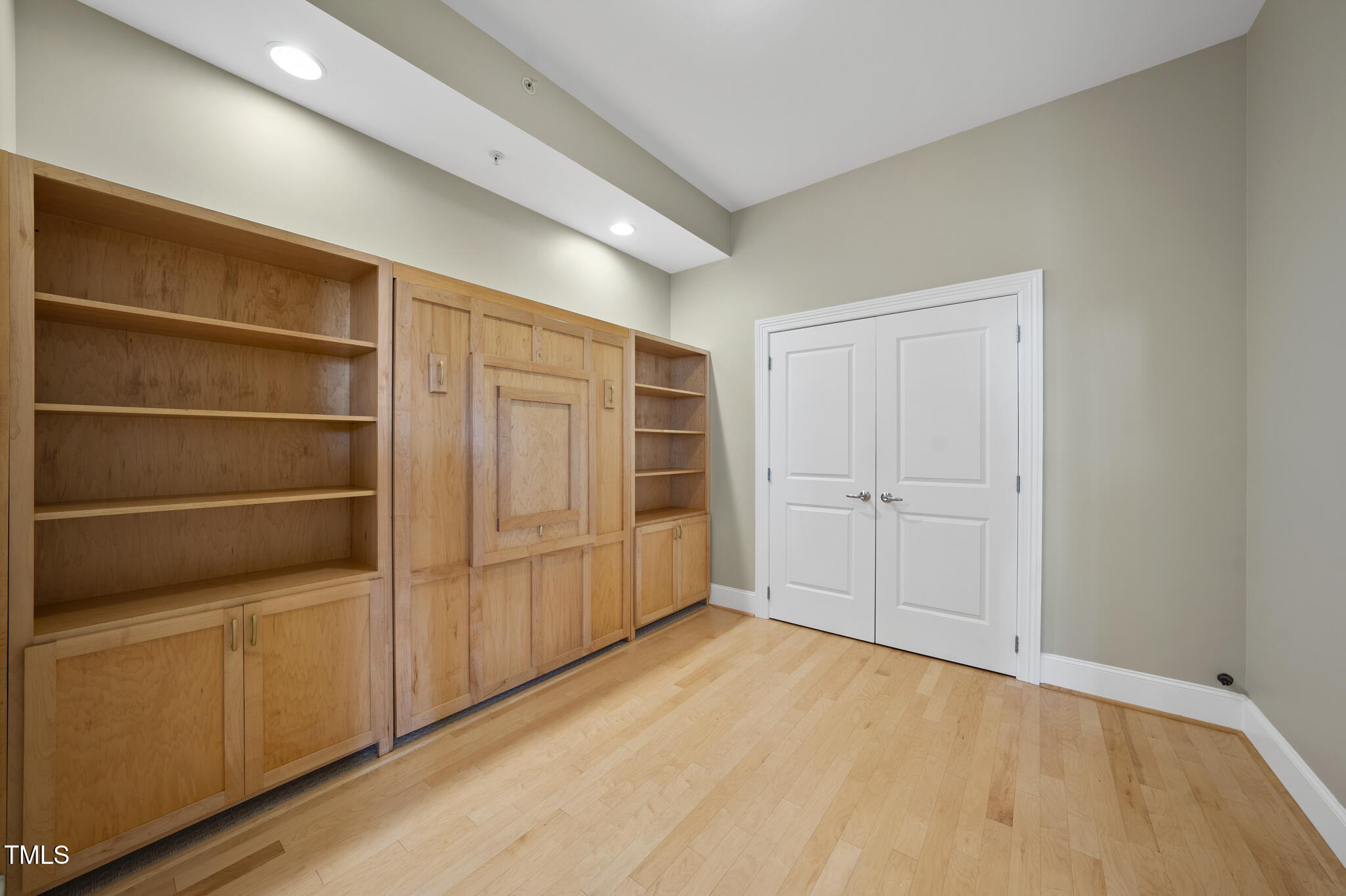 400 W North Street # 730