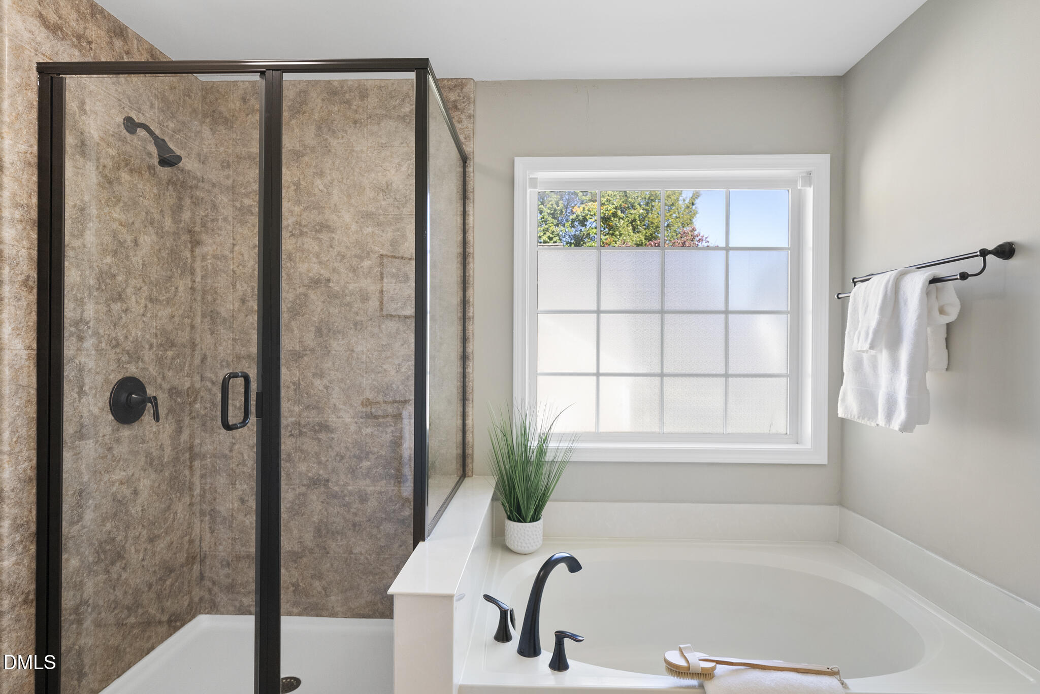 2411 Colony Woods Drive