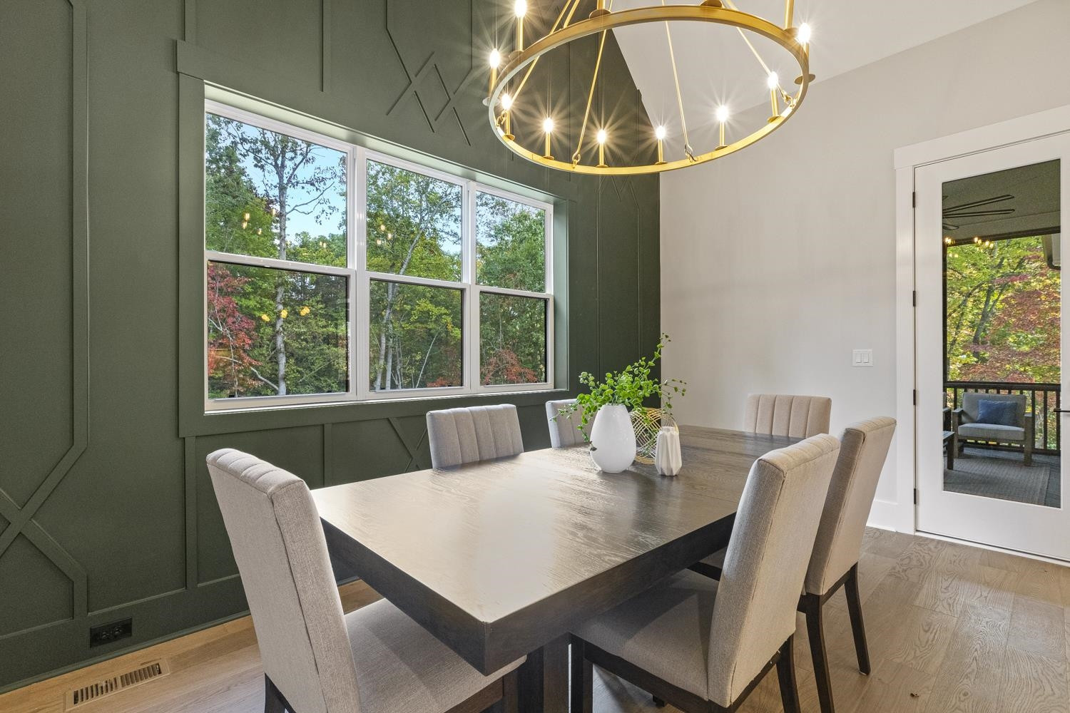 137 E Antebellum Drive