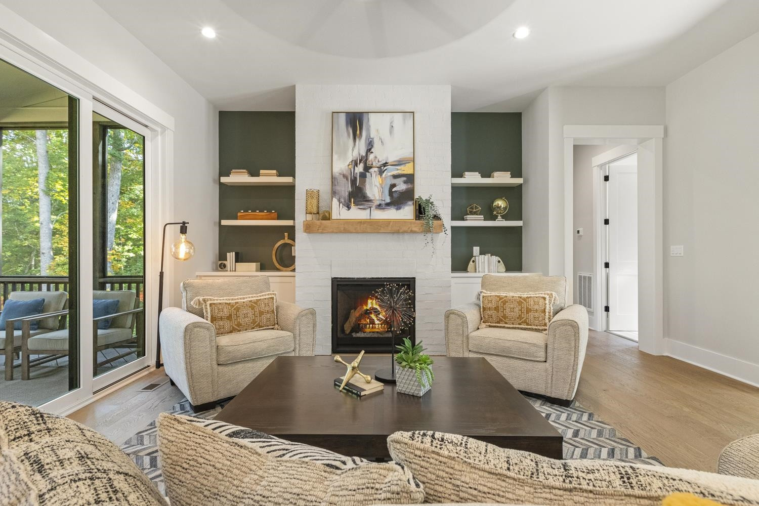 137 E Antebellum Drive