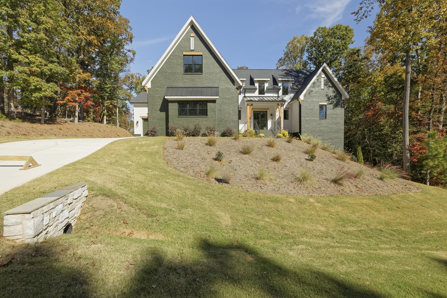 137 E Antebellum Drive