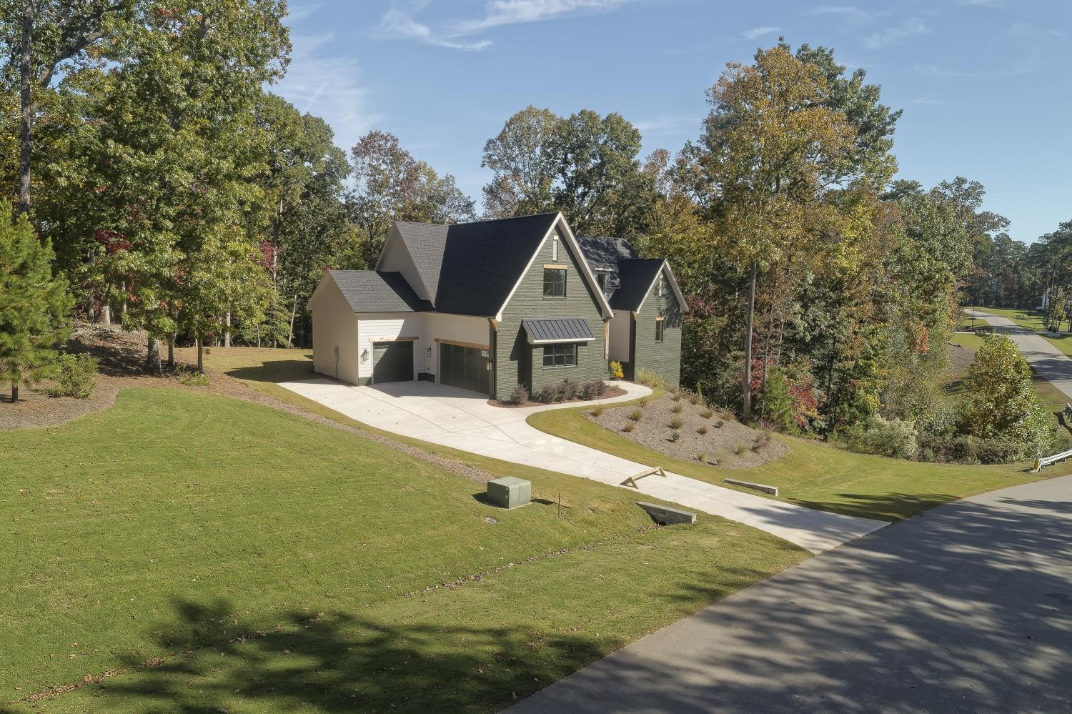 137 E Antebellum Drive