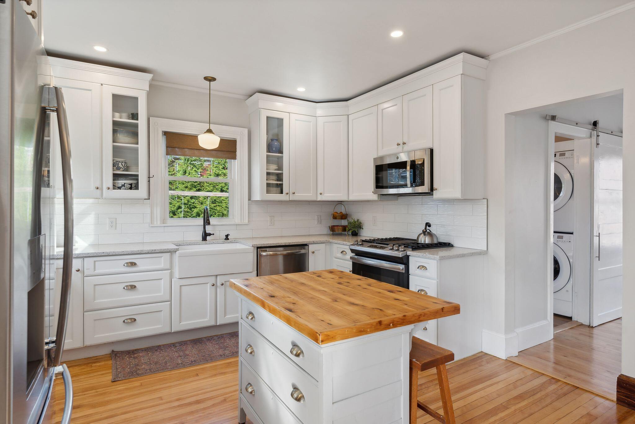 69 Montrose Avenue