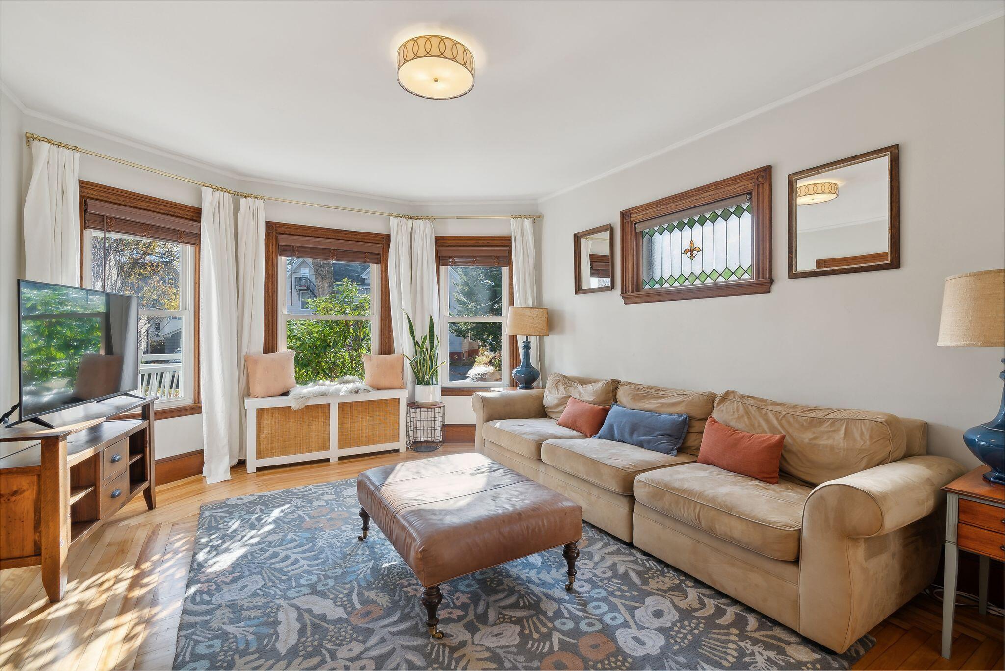 69 Montrose Avenue