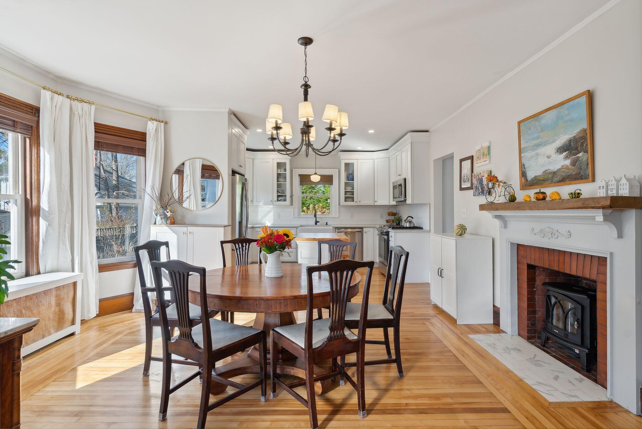69 Montrose Avenue