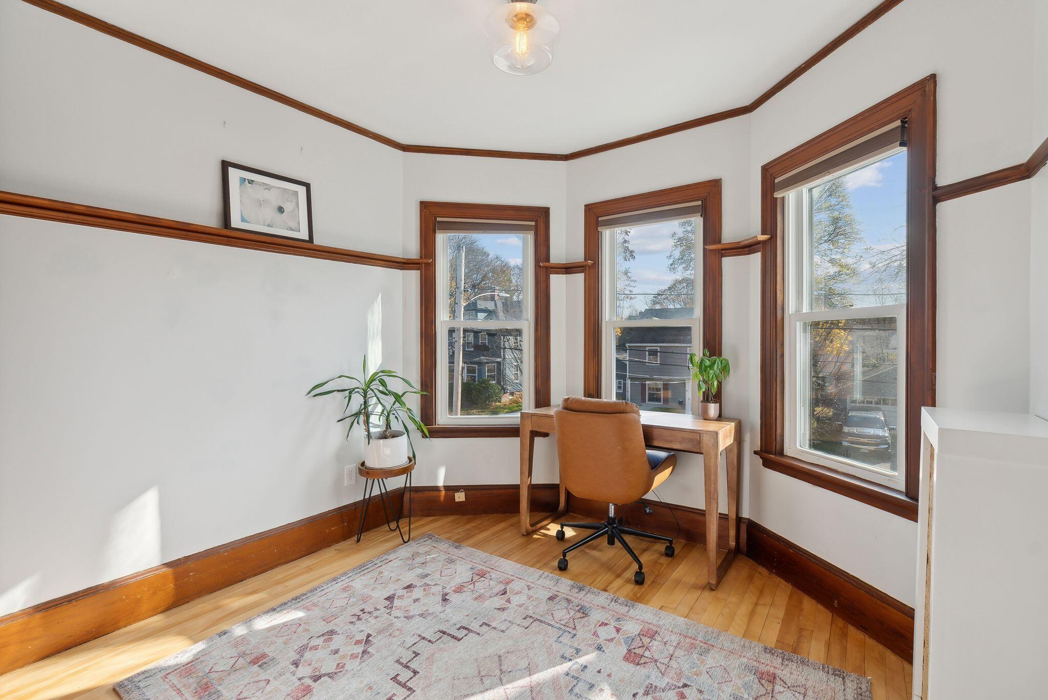 69 Montrose Avenue