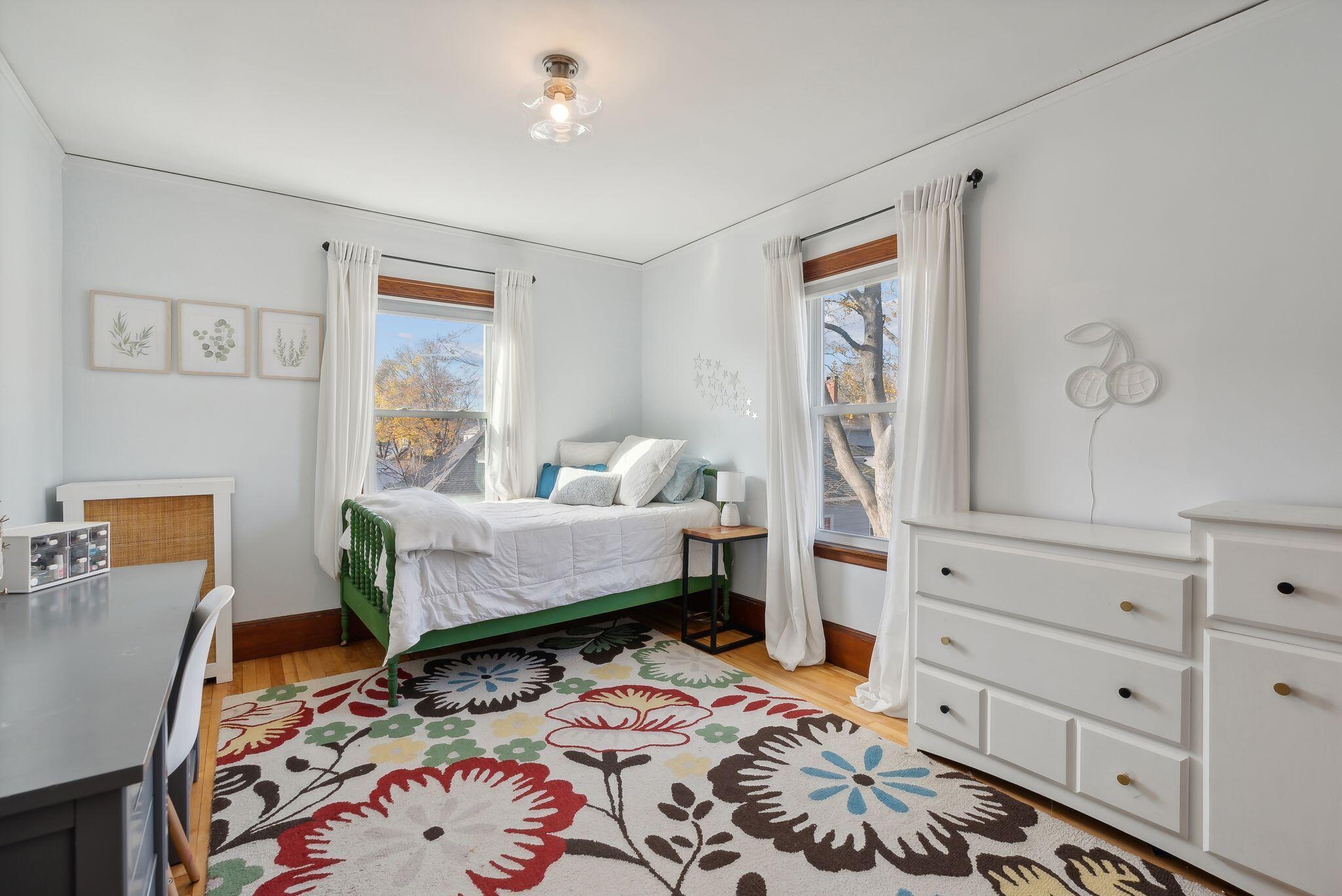 69 Montrose Avenue