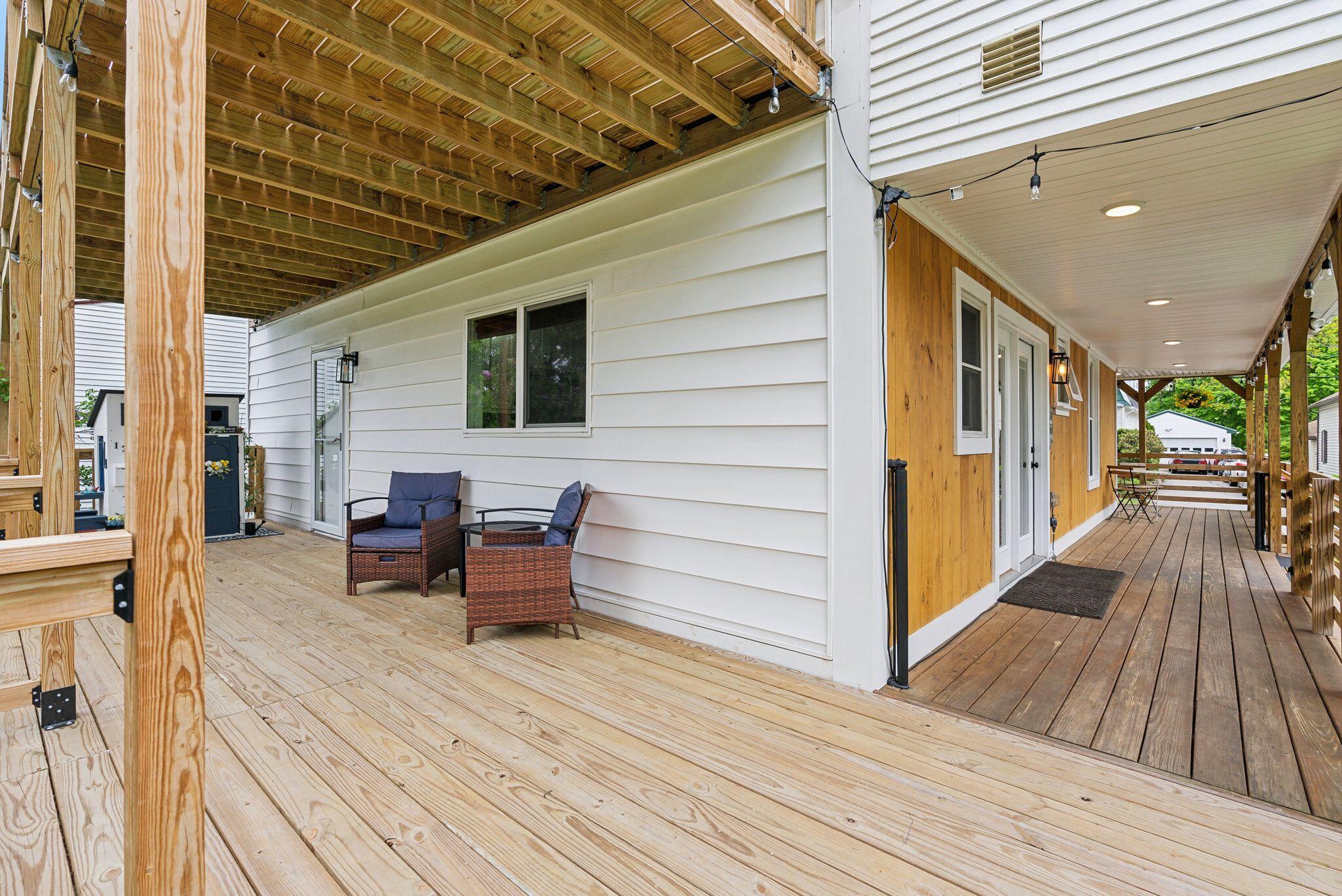 124 Dumont Avenue