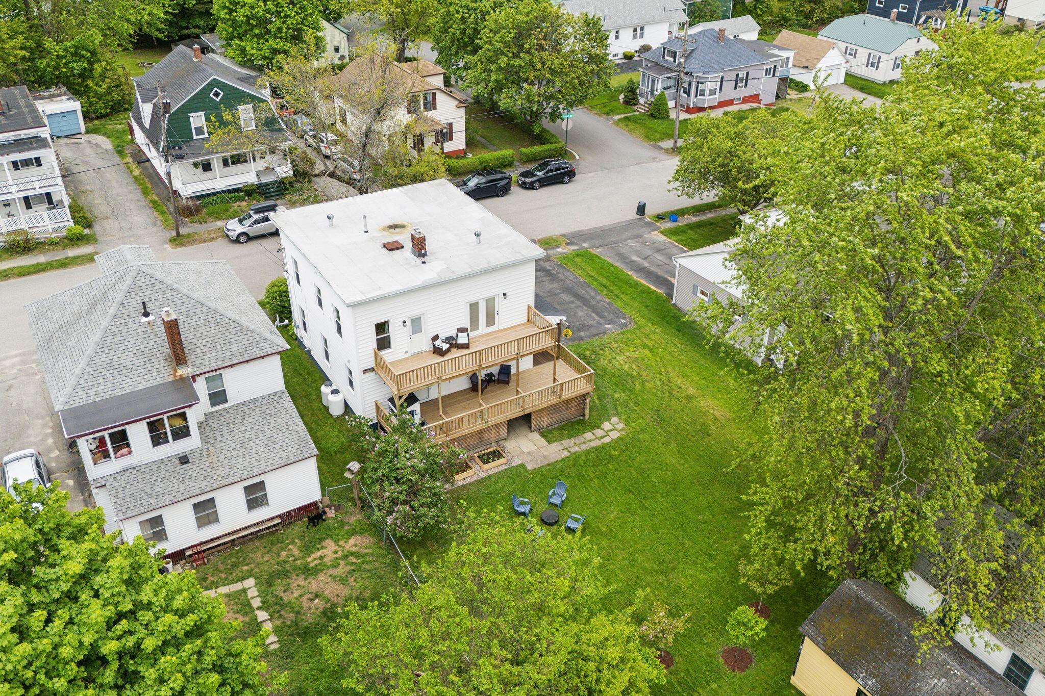 124 Dumont Avenue