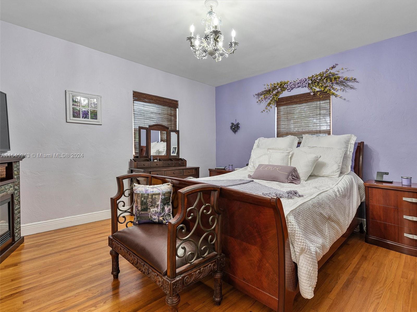 29 NE 106th St