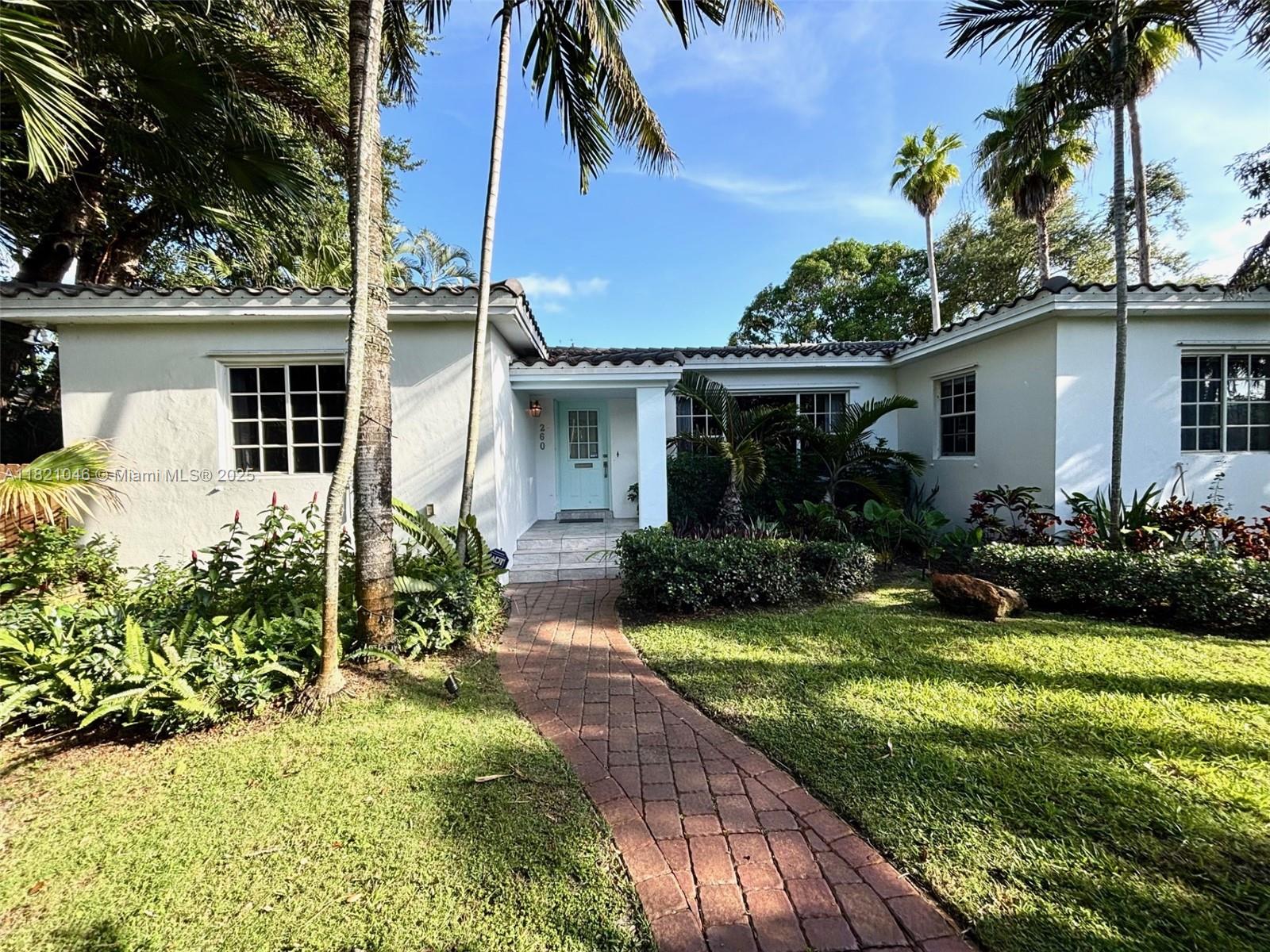 260 NE 95th St
