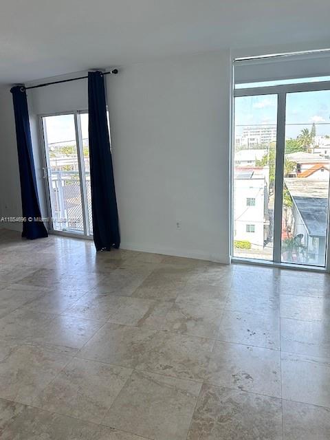 7600 Collins Ave # 608