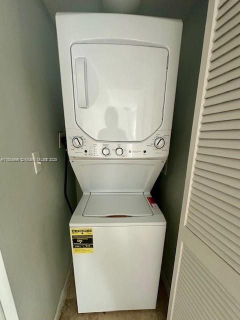 7600 Collins Ave # 608