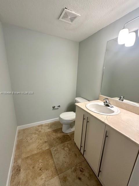 7600 Collins Ave # 608