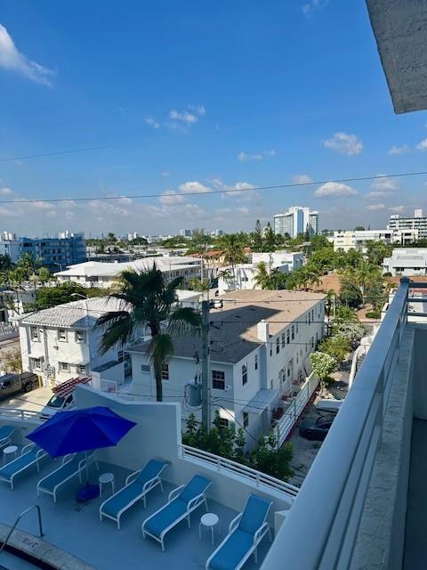 7600 Collins Ave # 608