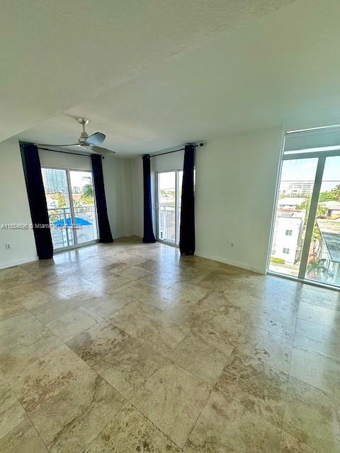 7600 Collins Ave # 608