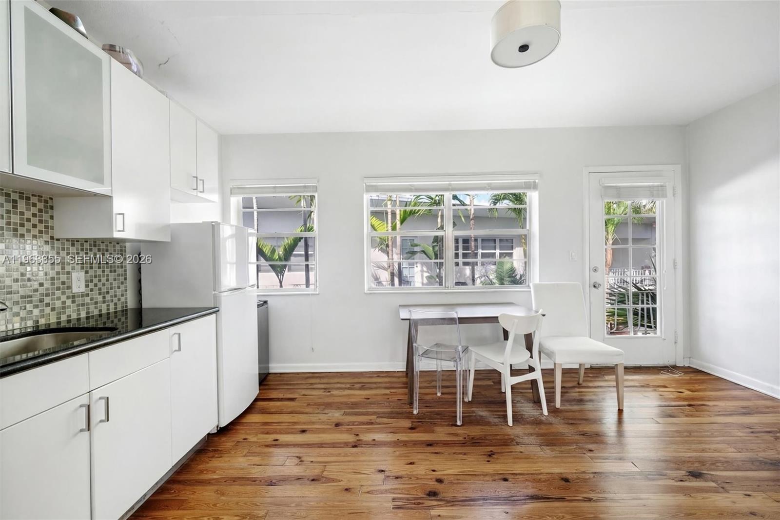 1925 Washington Ave # 21