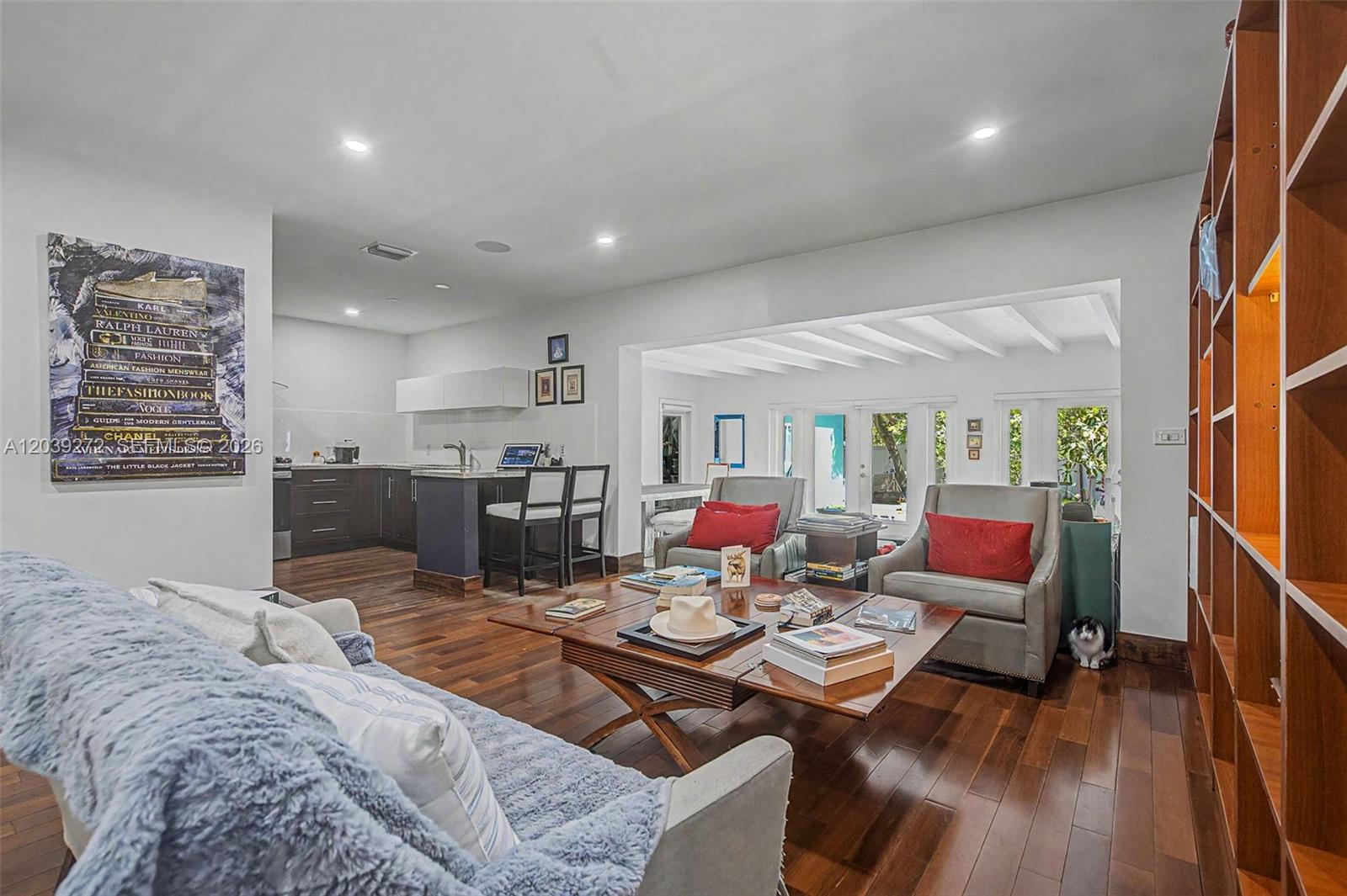 65 NW 107th St