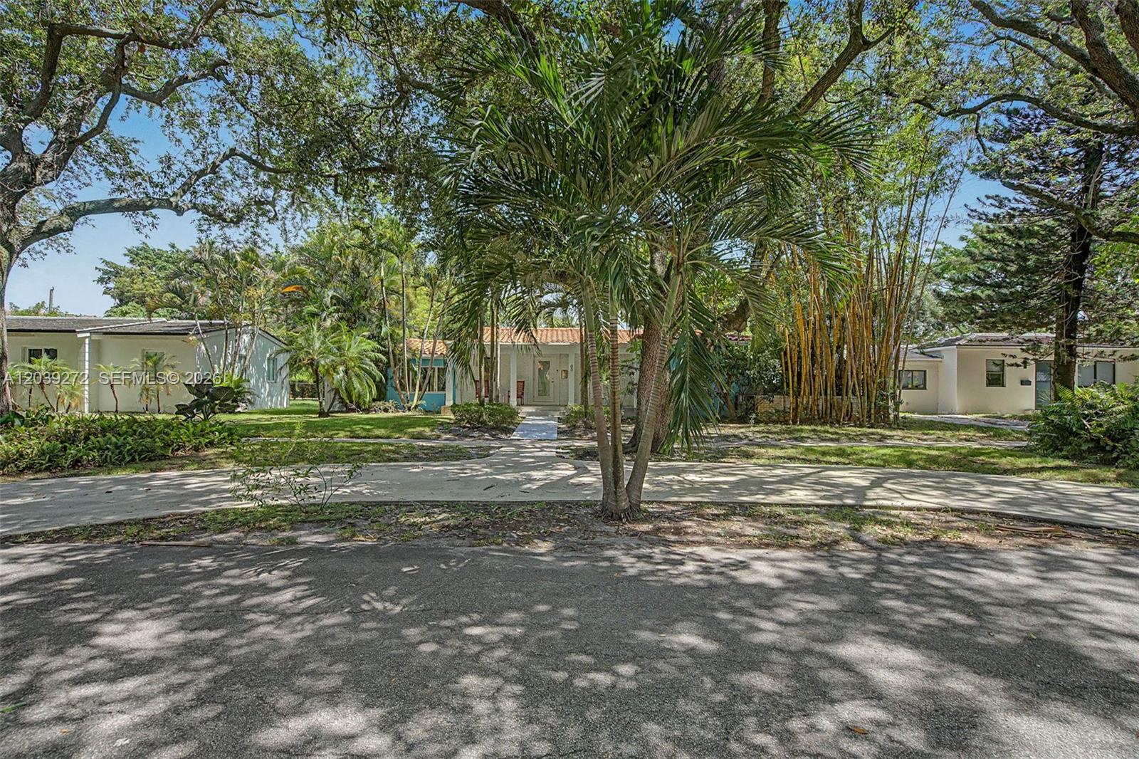65 NW 107th St