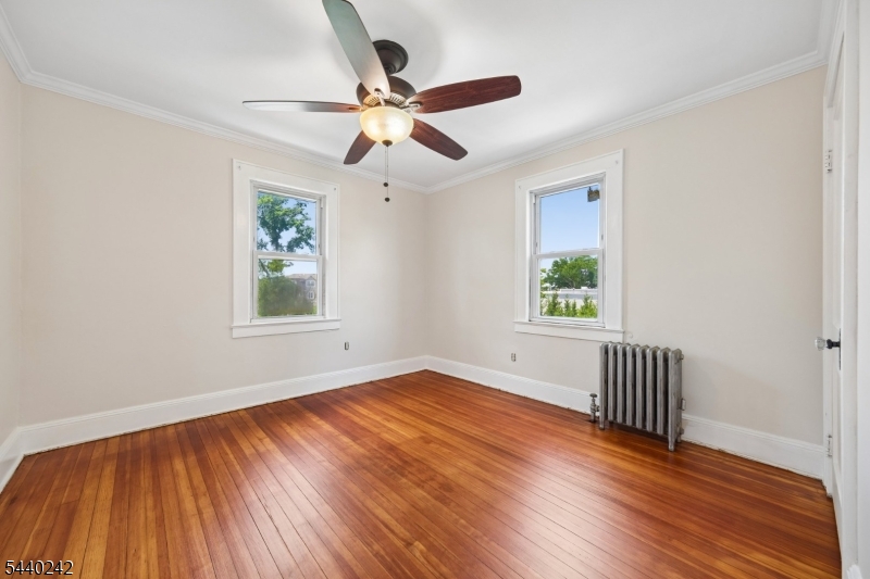 659 Raritan Rd