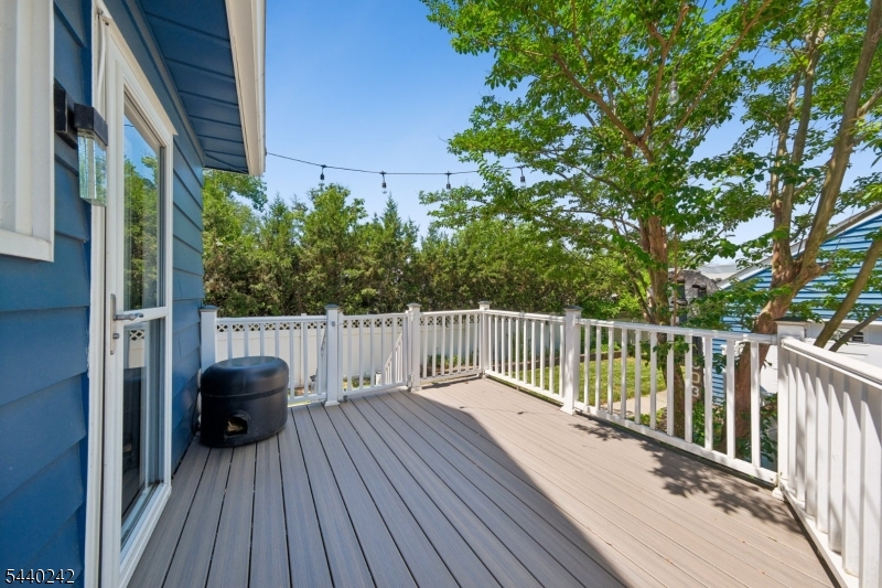 659 Raritan Rd