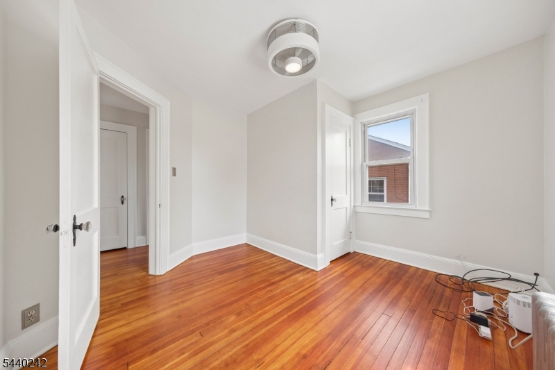 659 Raritan Rd