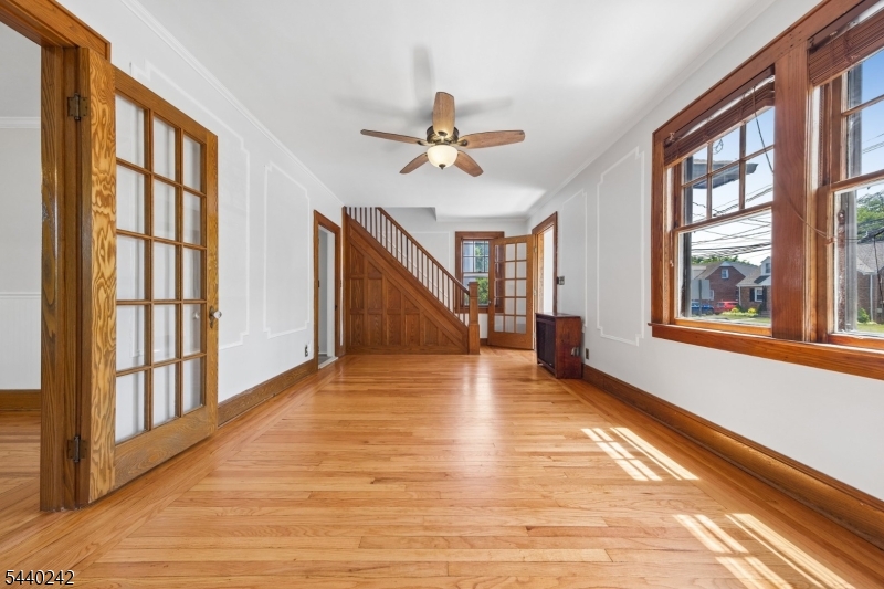 659 Raritan Rd