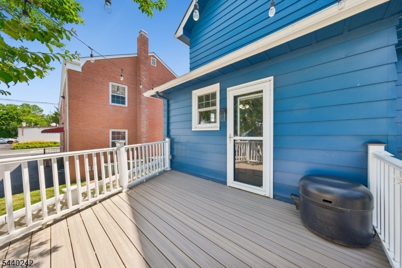 659 Raritan Rd