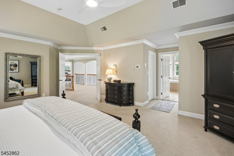3 Forest Hill Dr