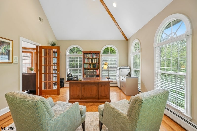 3 Forest Hill Dr