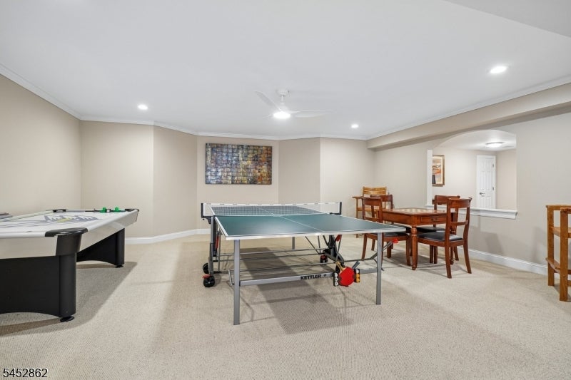 3 Forest Hill Dr