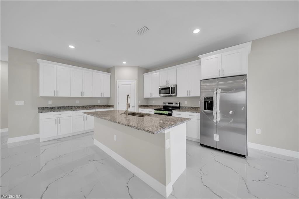 543 McArthur BLVD