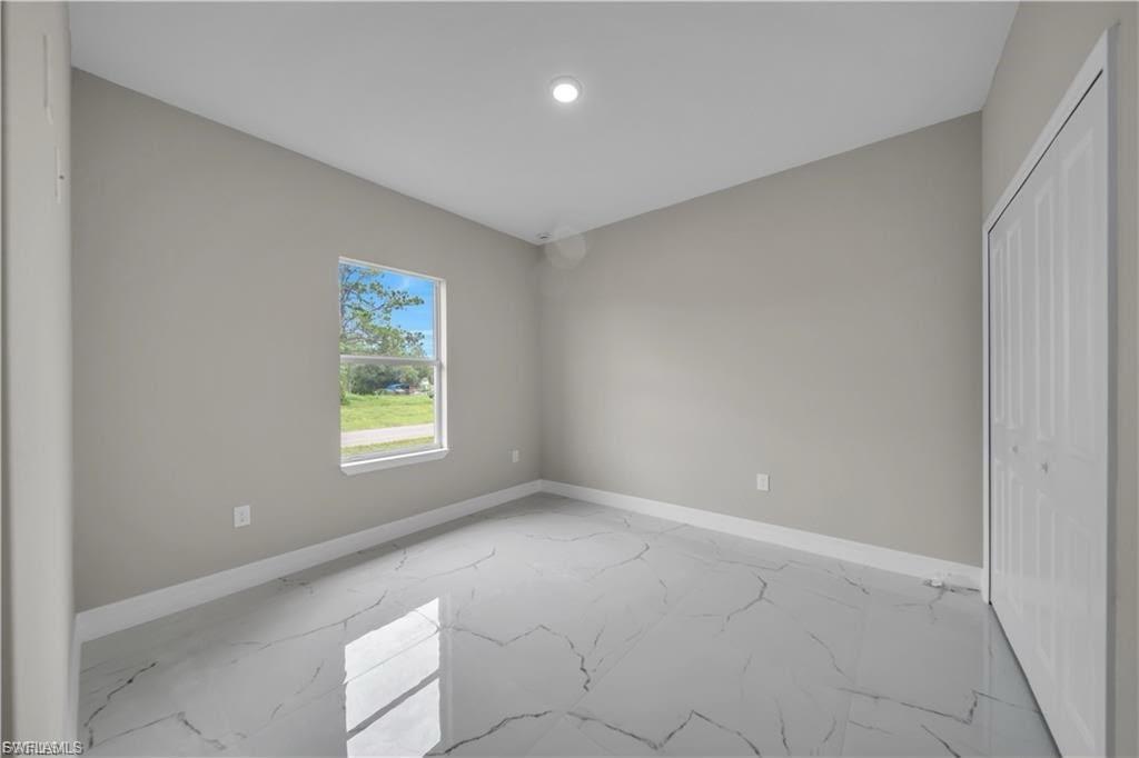 543 McArthur BLVD