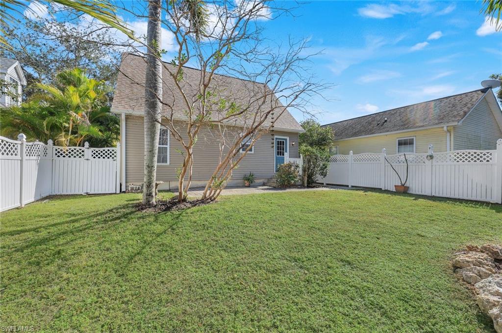350 Leawood CIR