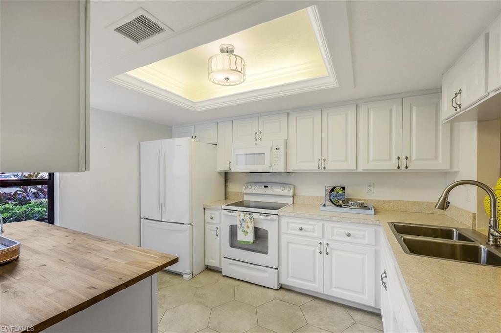 940 Palm View DR # 115