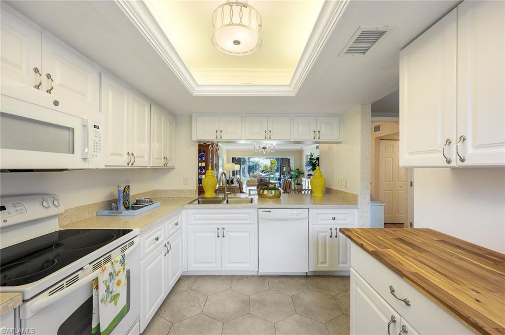 940 Palm View DR # 115