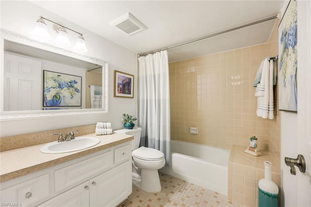 940 Palm View DR # 115