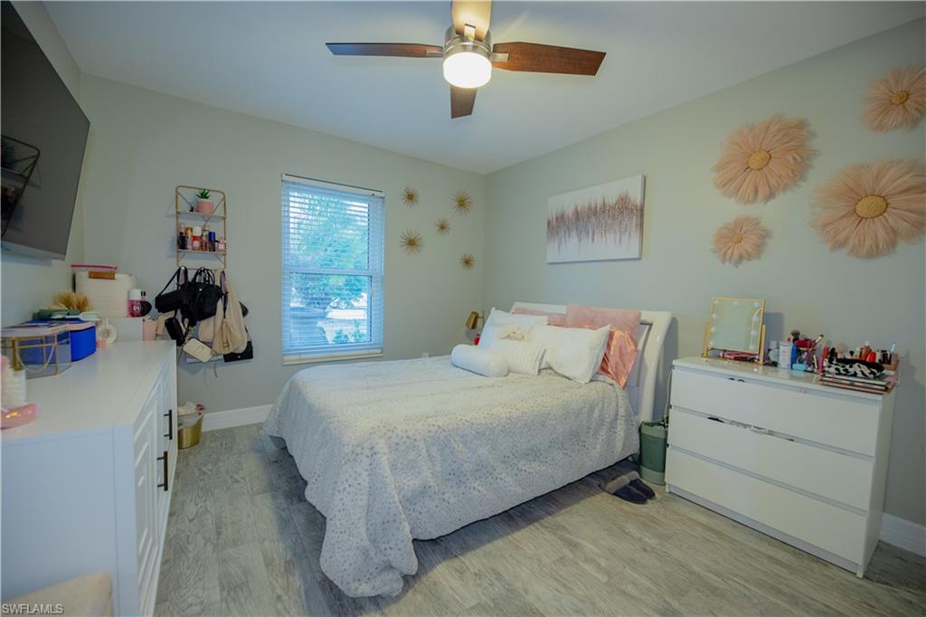 10856 Sea Coral CT