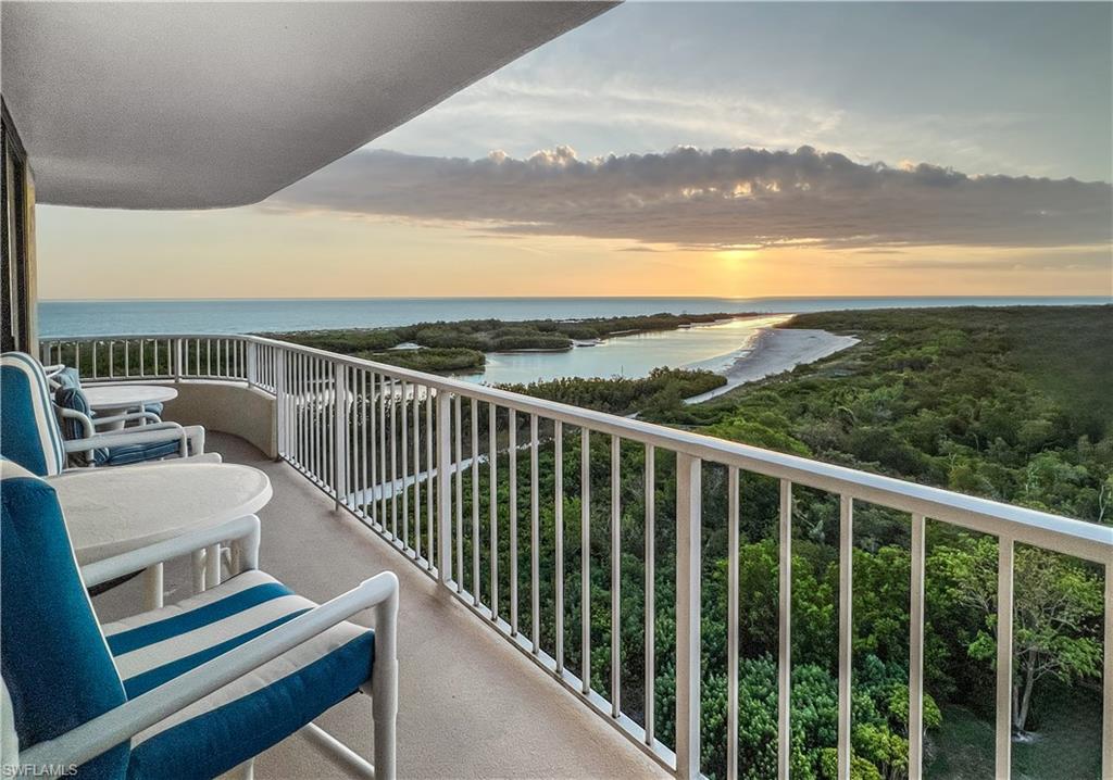 440 Seaview CT # 1012