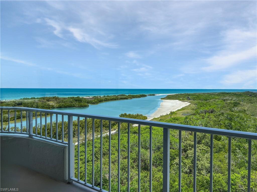 440 Seaview CT # 1012