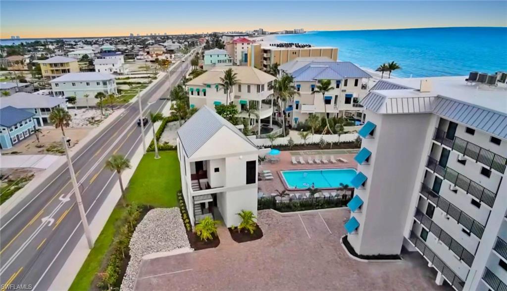 4770 Estero BLVD # 203